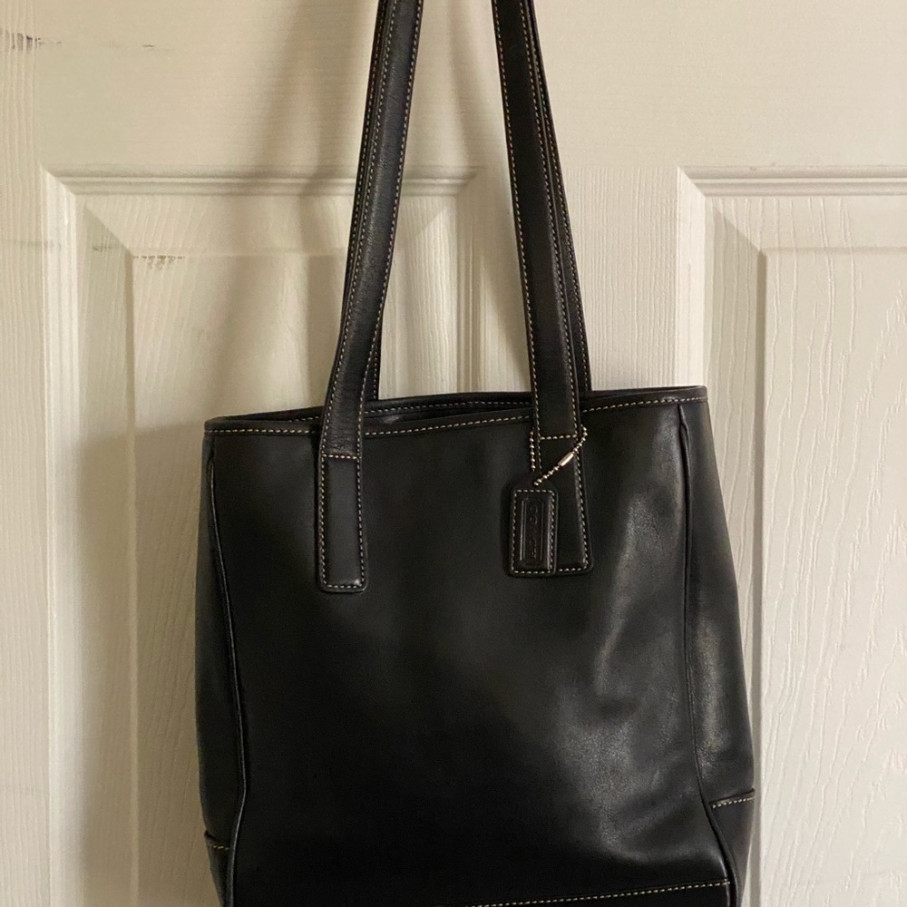 Coach Hamptons Market Tote - Black
